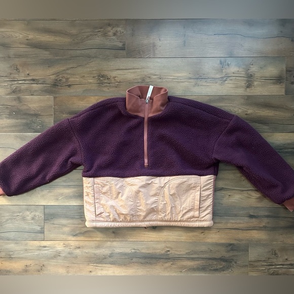 Fabletics Mallory Fleece Pullover – Plum & Mauve – Size M - Picture 5 of 12
